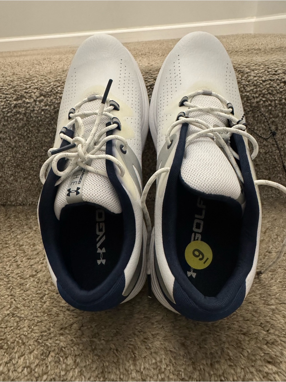 UNDER ARMOUR CHARGED BREATHE SPIKELESS WOMENS GOLF SHOES Size 9 - Picture 6 of 7